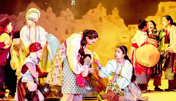 «Aqyrtas týraly ańyz»