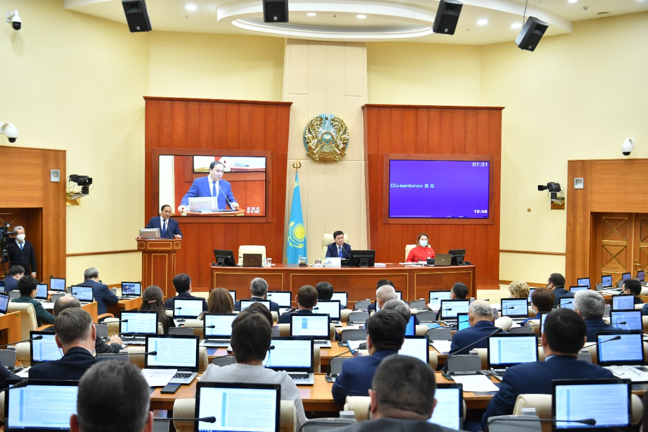 Jaıylymdyq jer: Sóz ben istiń arasy