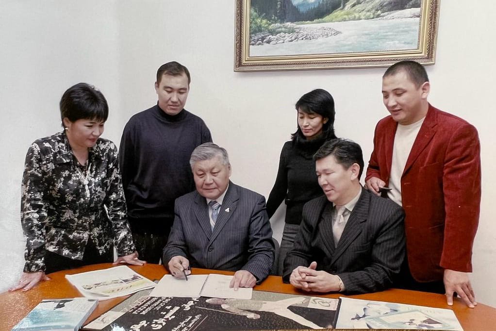 Ǵylym men mádenıetti ushtastyrǵan