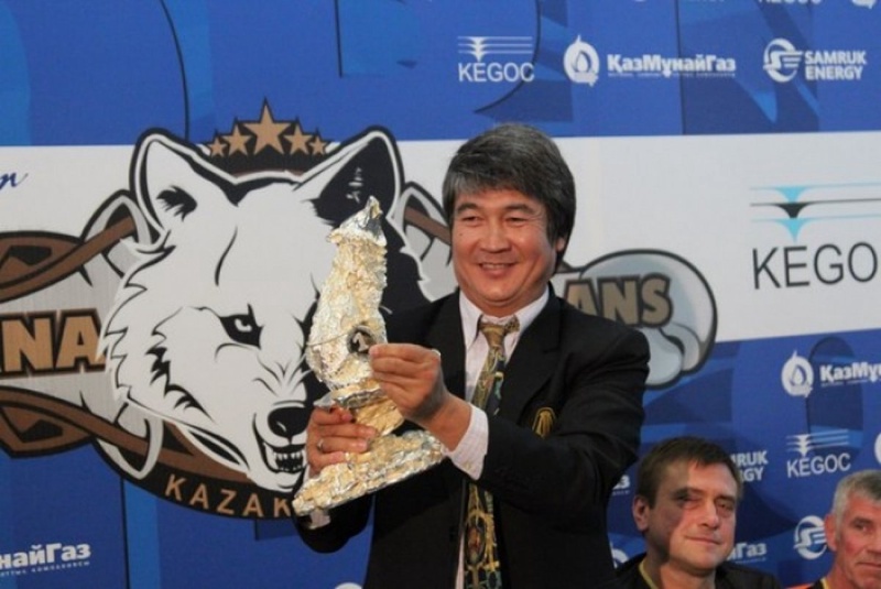 Bolat Mankenov: Tuǵyrymyz bıik bolýǵa tıis edi