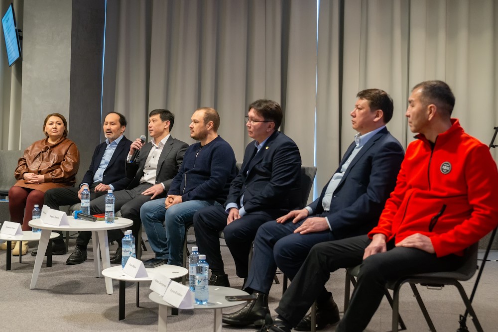 Bıznestiń bılikke bazynasy