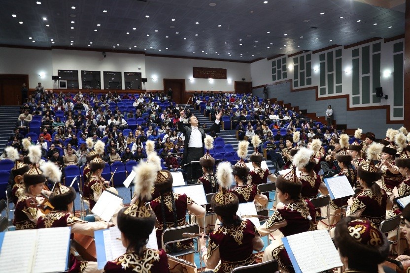 Kúı rýhy asqaqtaǵan kesh