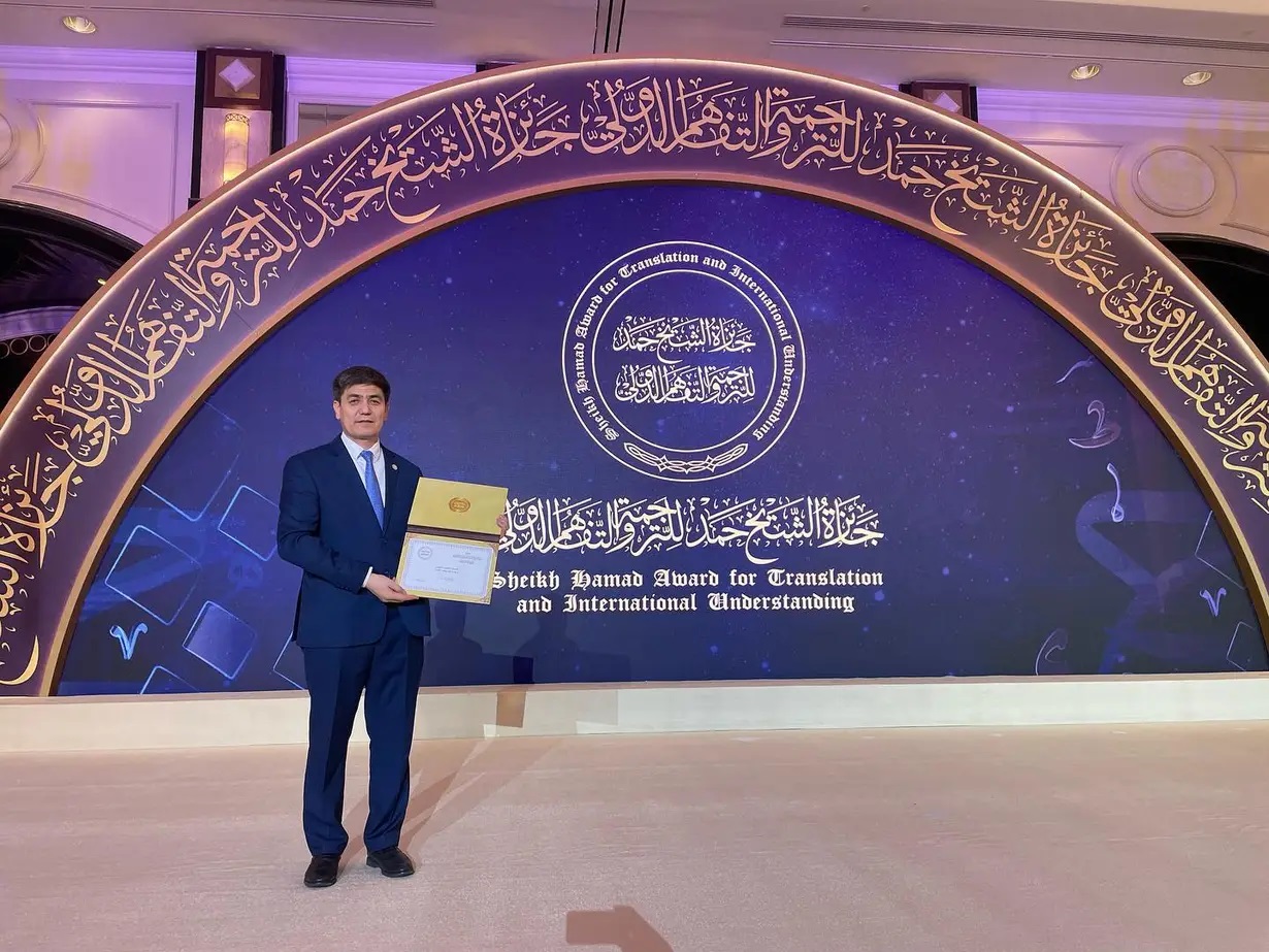 Dohada qazaq shyǵystanýshysy marapattaldy