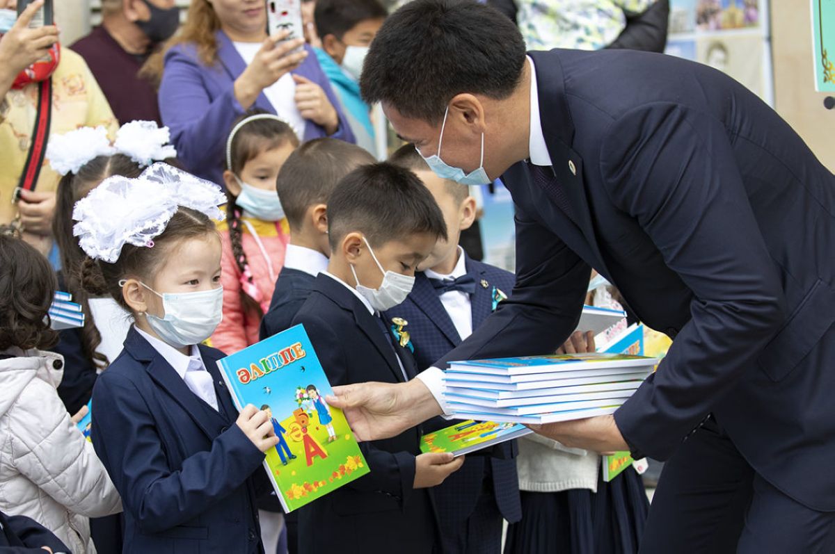 Bilim berý salasyndaǵy qyzmetter kólemi ósti