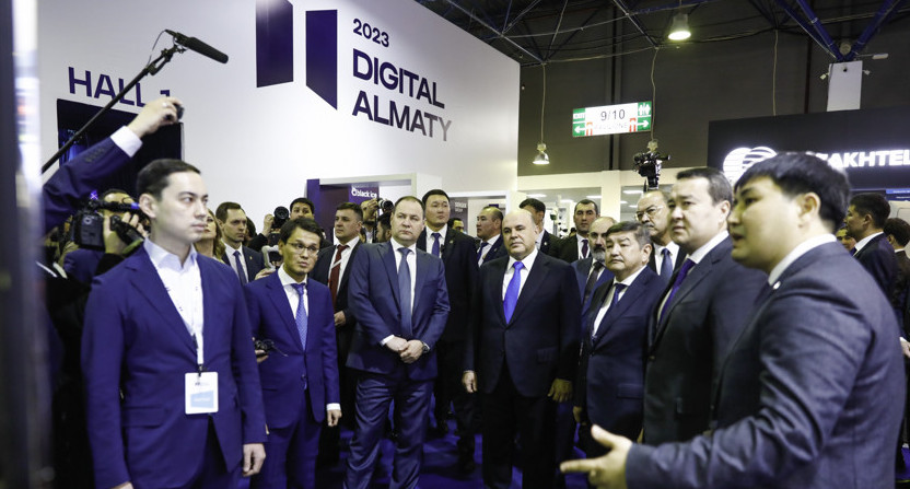 Adam múmkindigi artqan dáýir