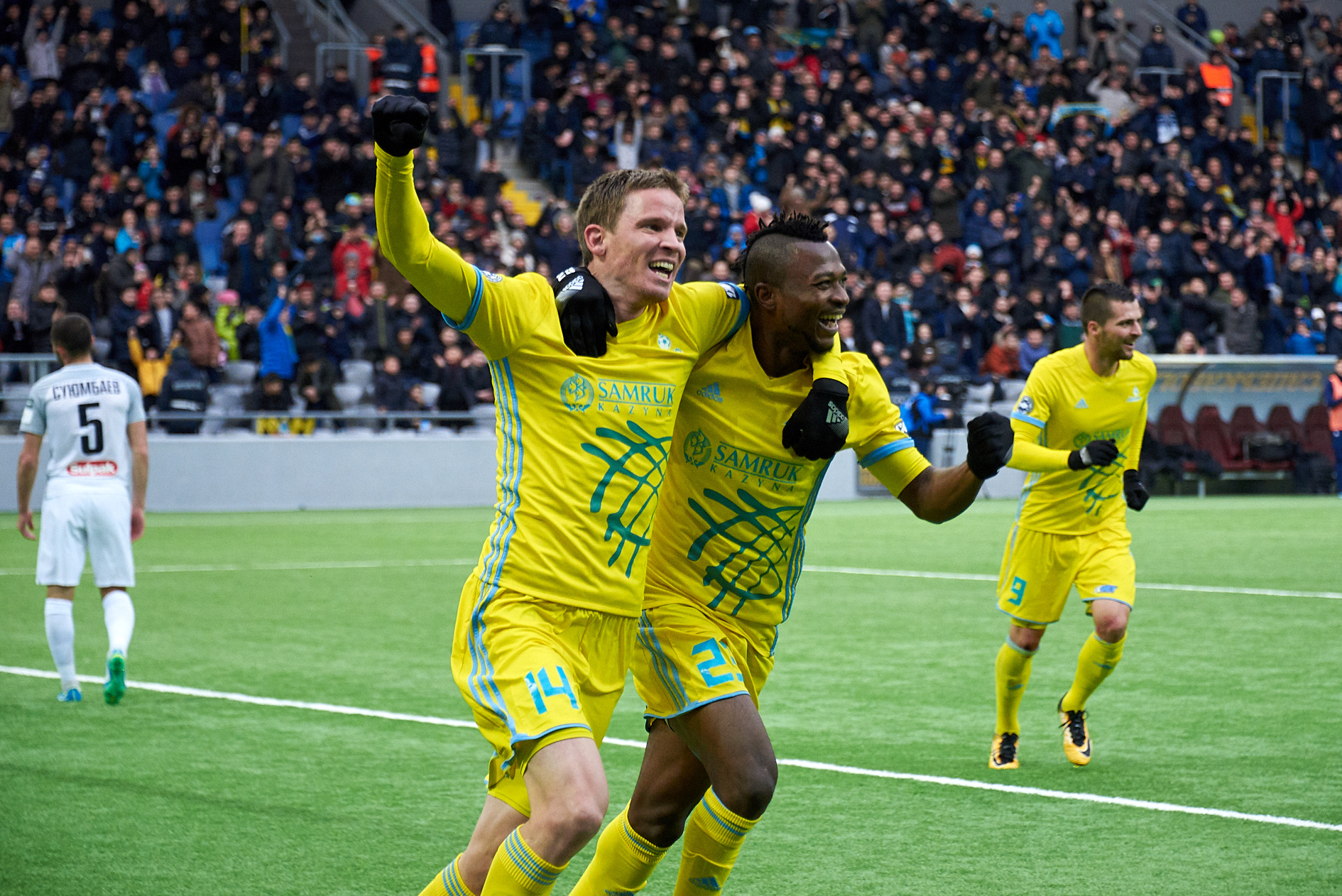 Qazaq fýtbolyna qarsy áreket emes pe?