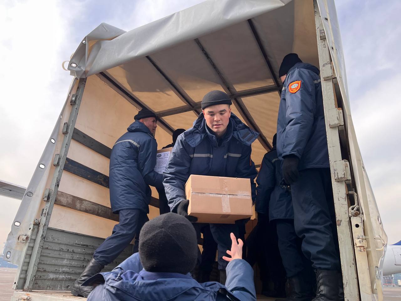 Aleppoǵa 50 tonna kómek jiberildi