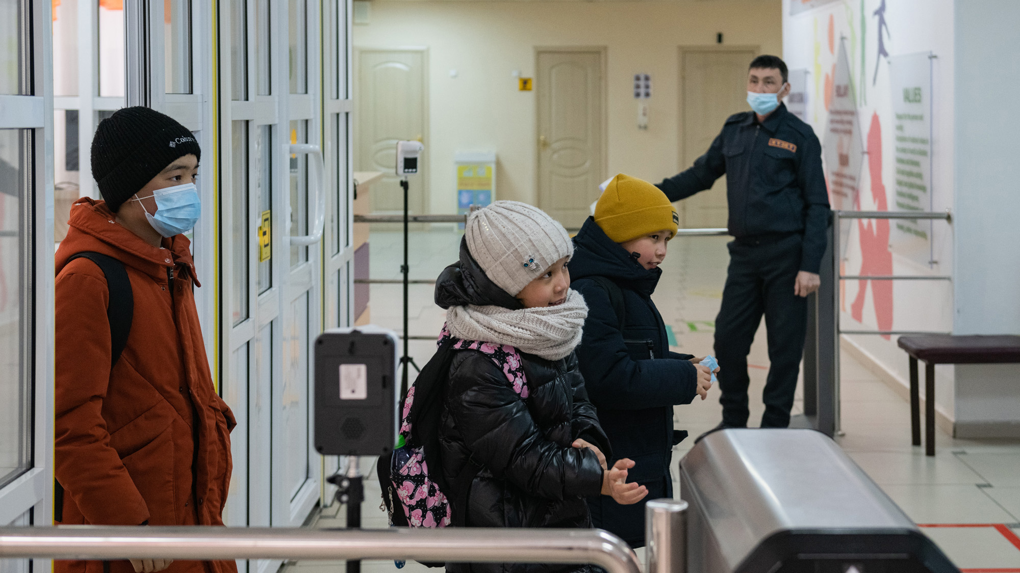 Qazaqstanda mektepterdi qorǵaý talaptary aıqyndalady