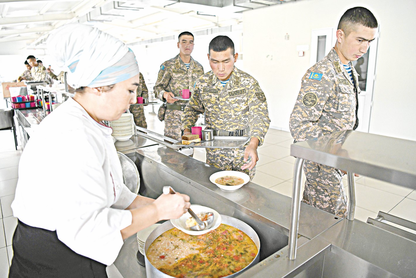 Sarbaz ashanasynyń dámi