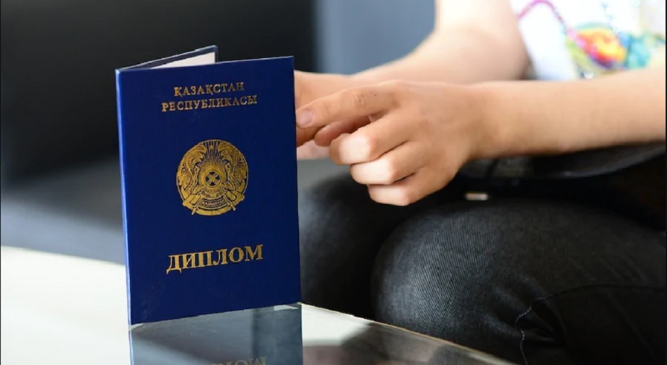 Kóterme kómek aýylǵa barǵan jas mamandarǵa beriledi