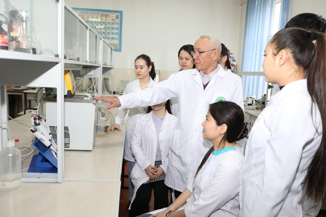 Qazaqstanda bilikti zooınjenerler daıarlanady