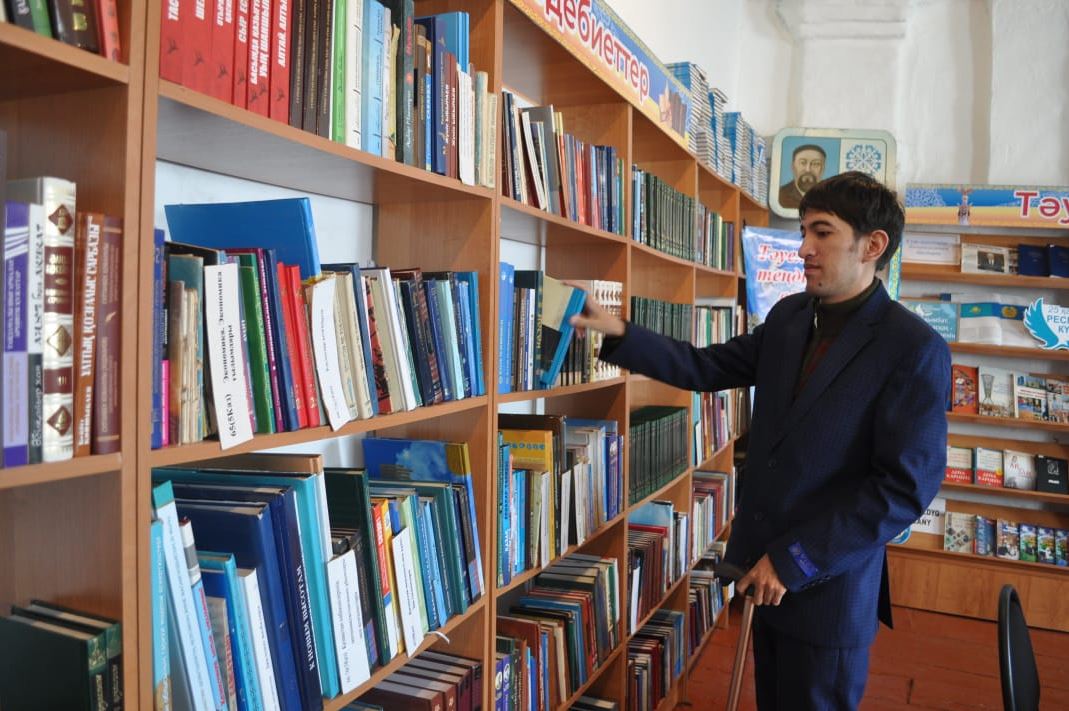 Adamdy adam etetin – kitap