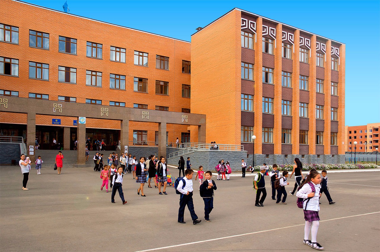 Jeti mektep salynady