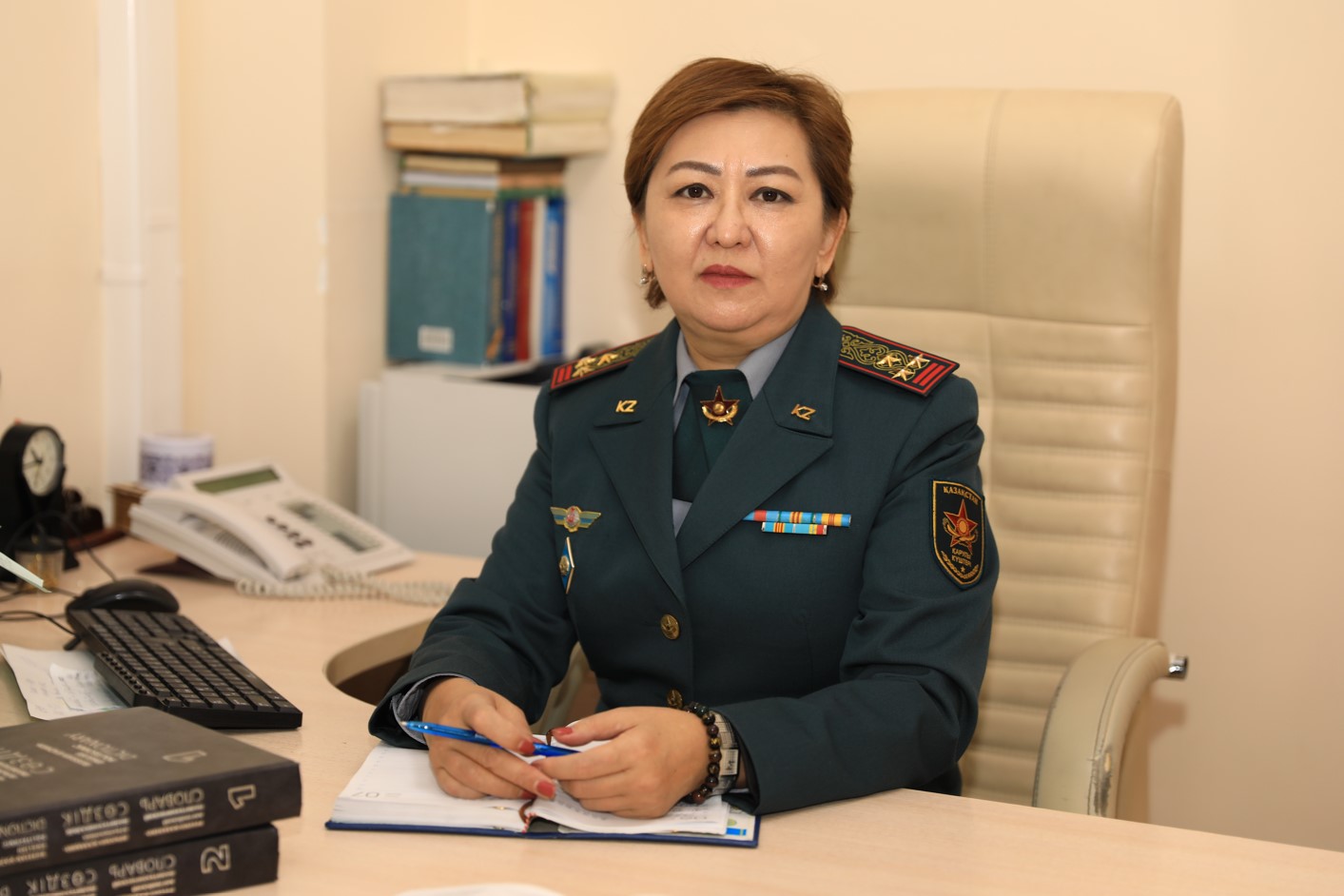 Qorǵanys salasy qazaqsha sóıleıdi