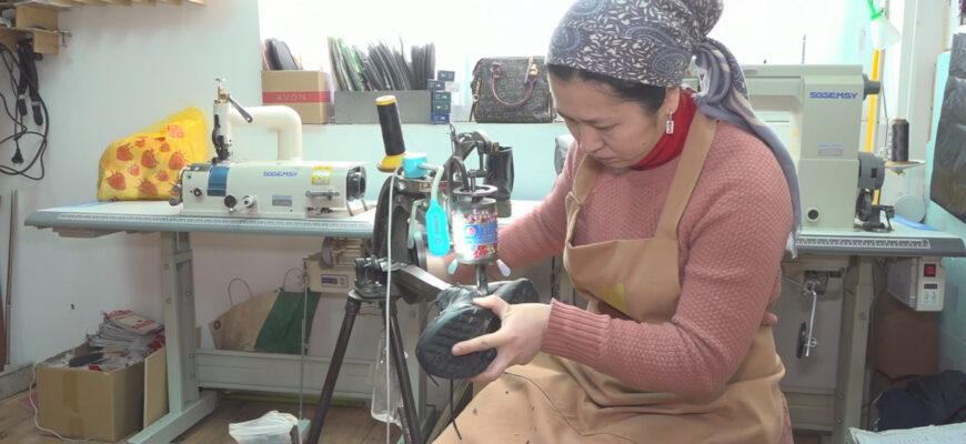 Alǵysqa bólengen etikshi kelinshek