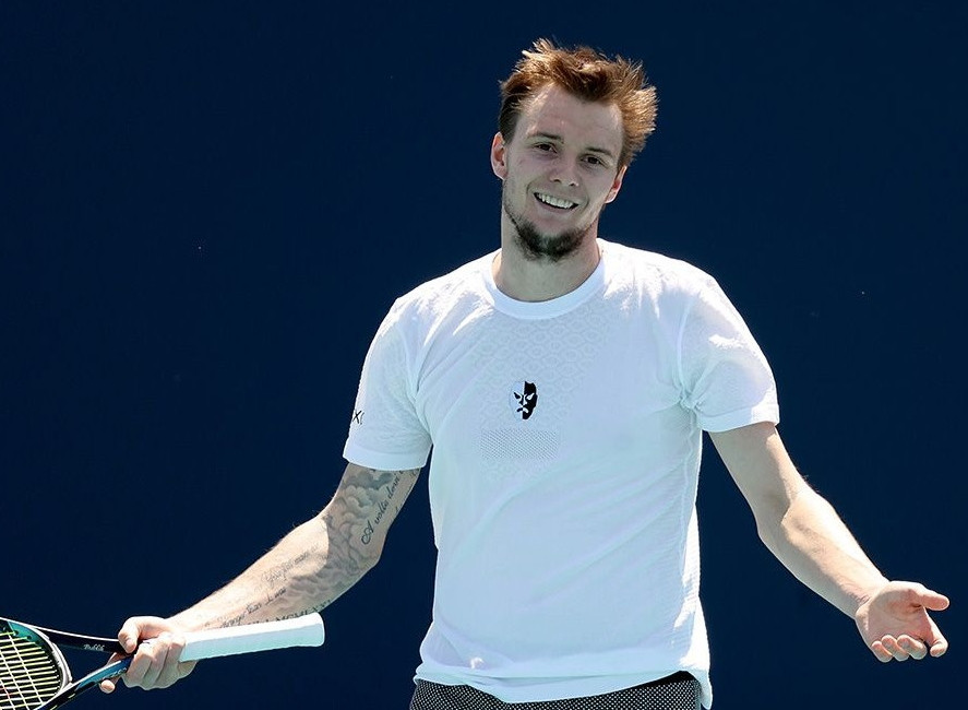 Alǵashqy aınalymnan asa almady