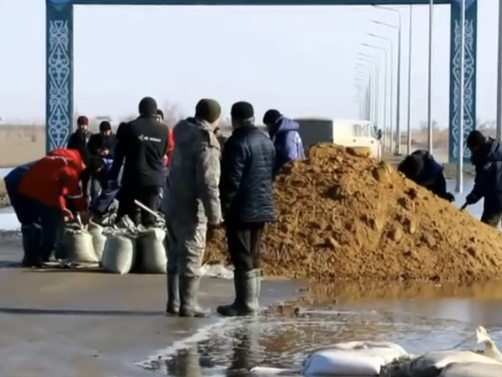 Tasqynǵa tosqyn qoıyldy