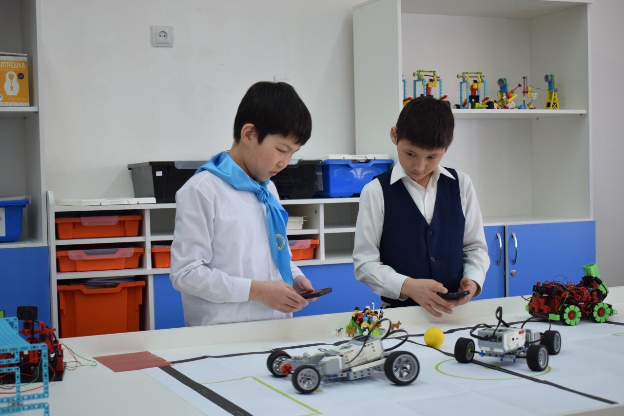 Aýyldaǵy tirek mektebi