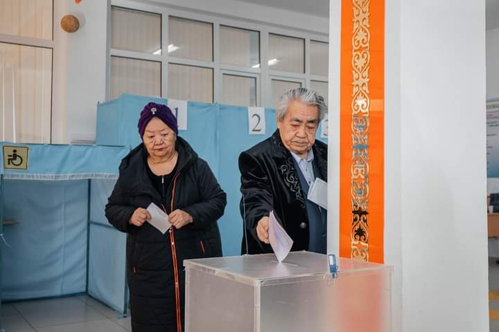 Táýelsizdiktiń yrysy keler urpaqqa mol bolsa eken – Ilıa Jaqanov