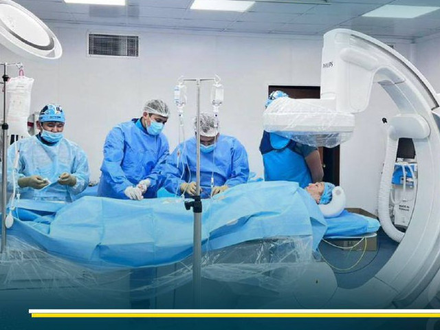 Túrkistanda alǵash ret bas mıy tamyrlaryna ota jasaldy