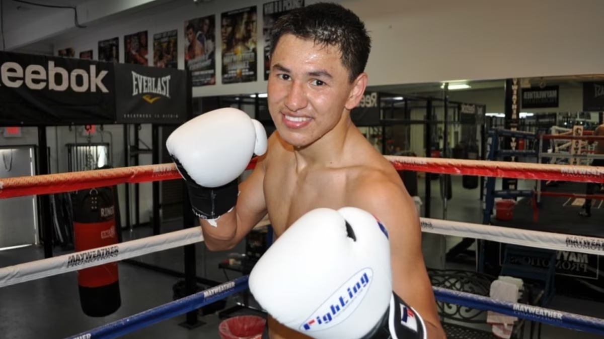 Búgin Janqosh Turarov álem chempıony ataǵy úshin judyryqtasady