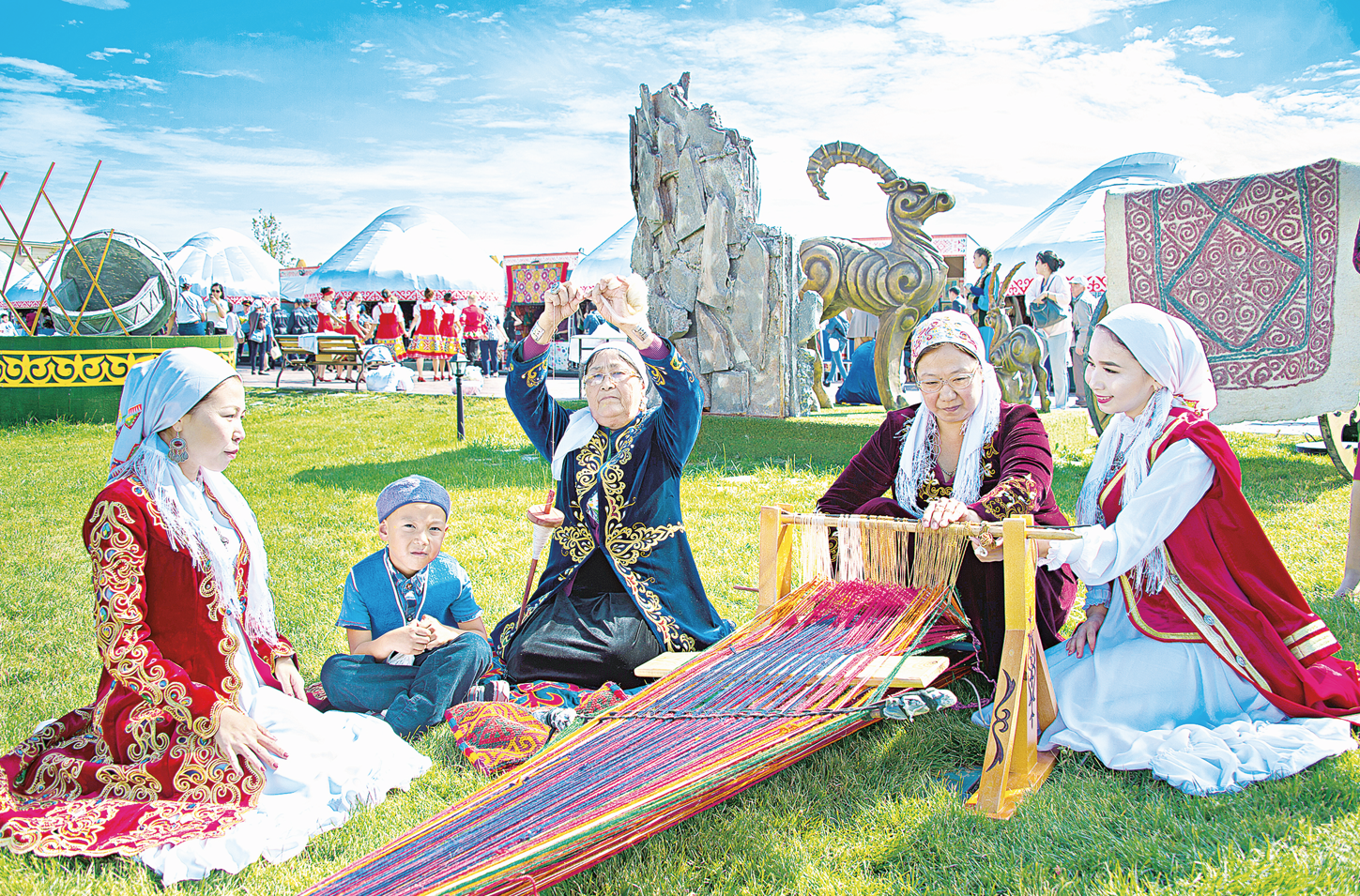 Etnotýrızm: Ulttyq ereksheligimizben qyzyqtyramyz desek...