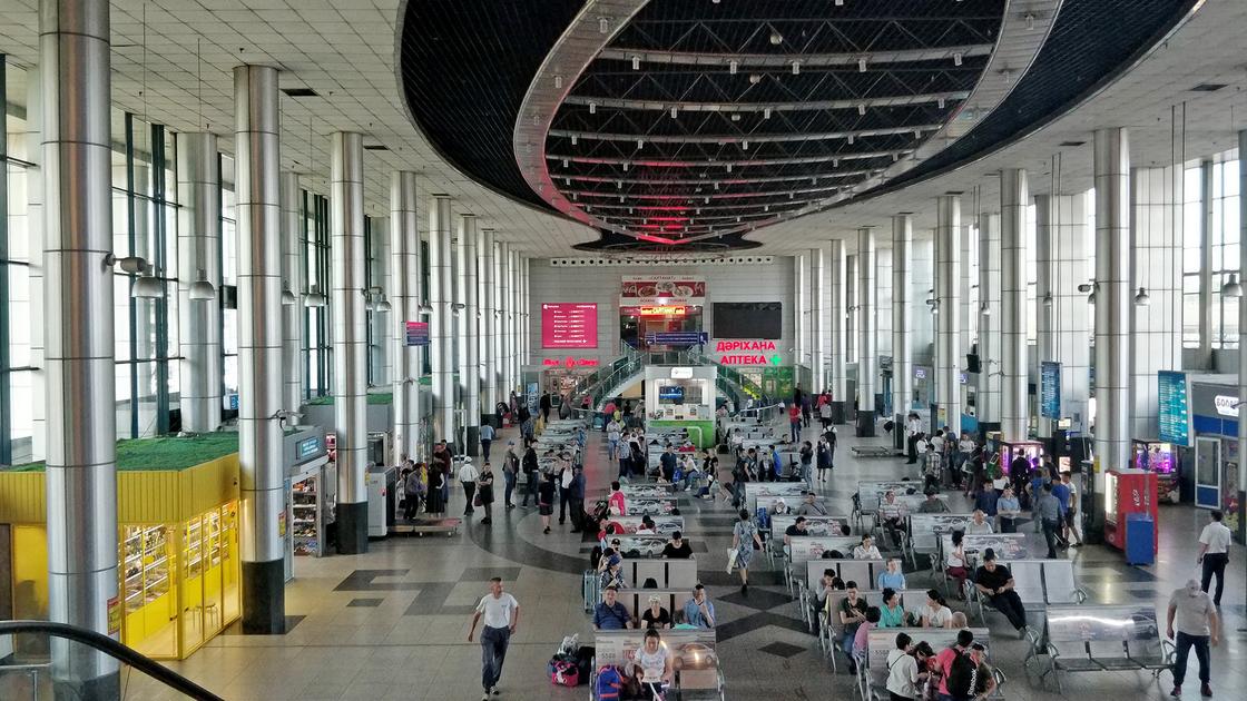 Almaty vokzaldary QTJ menshigine qaıtarylady