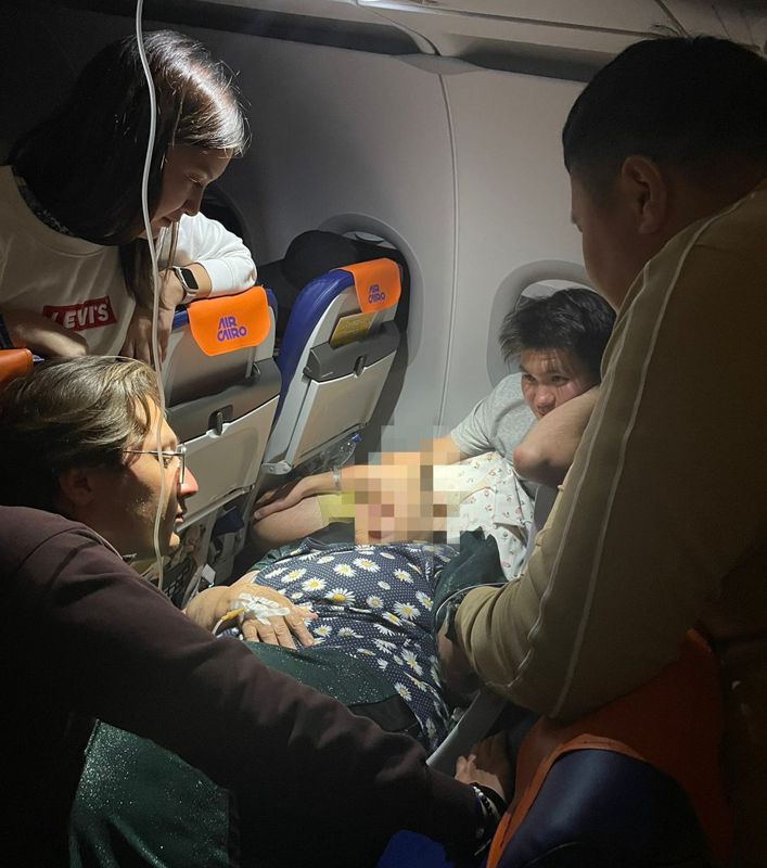 Almatylyq dáriger ushaq bortyndaǵy áıeldi aman alyp qaldy