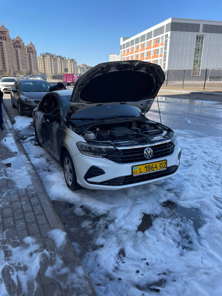 Astanada mektep mańynda kólik órtenip ketti