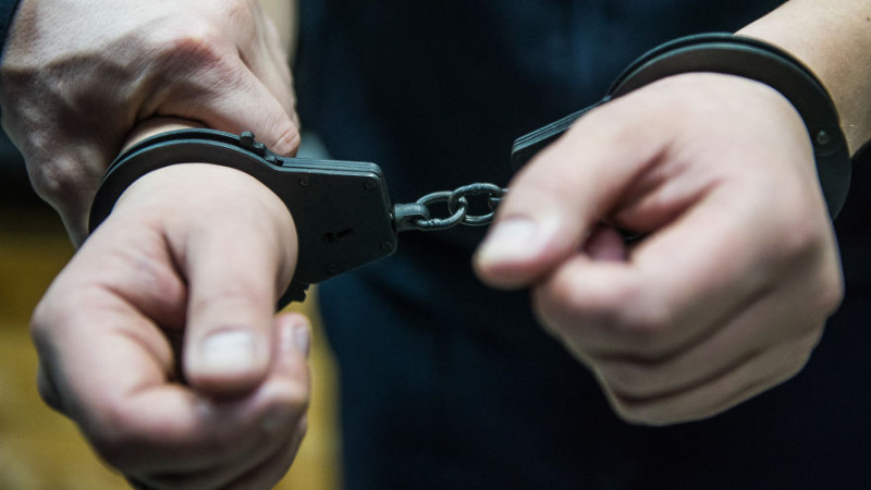 Aqtóbede eki adamdy óltirgen kúdikti ustaldy