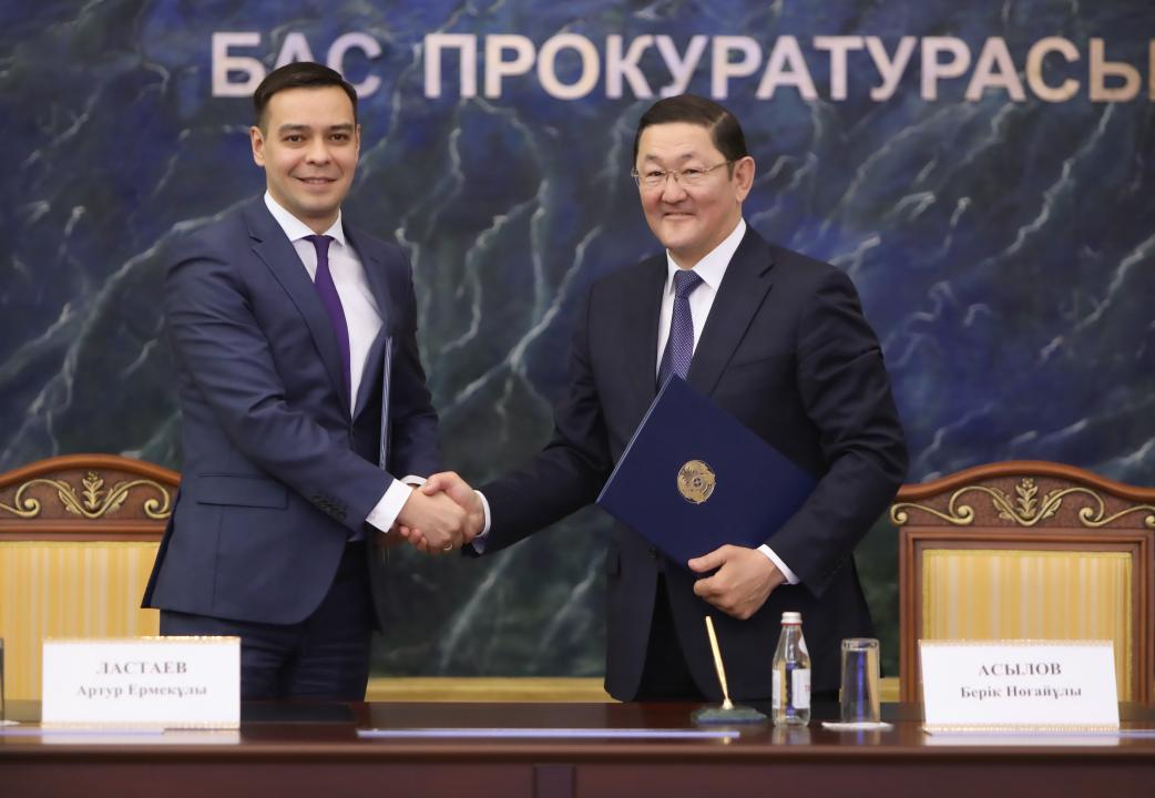 Azaptaýǵa qarsy birlesken kúsh-jiger qajet