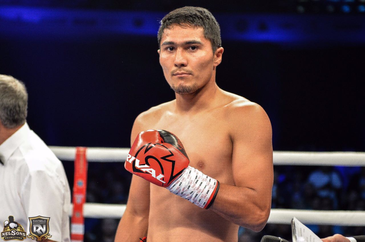 Boksshy Meıirim Nursultanov qarsylasyn nokaýtpen jeńdi