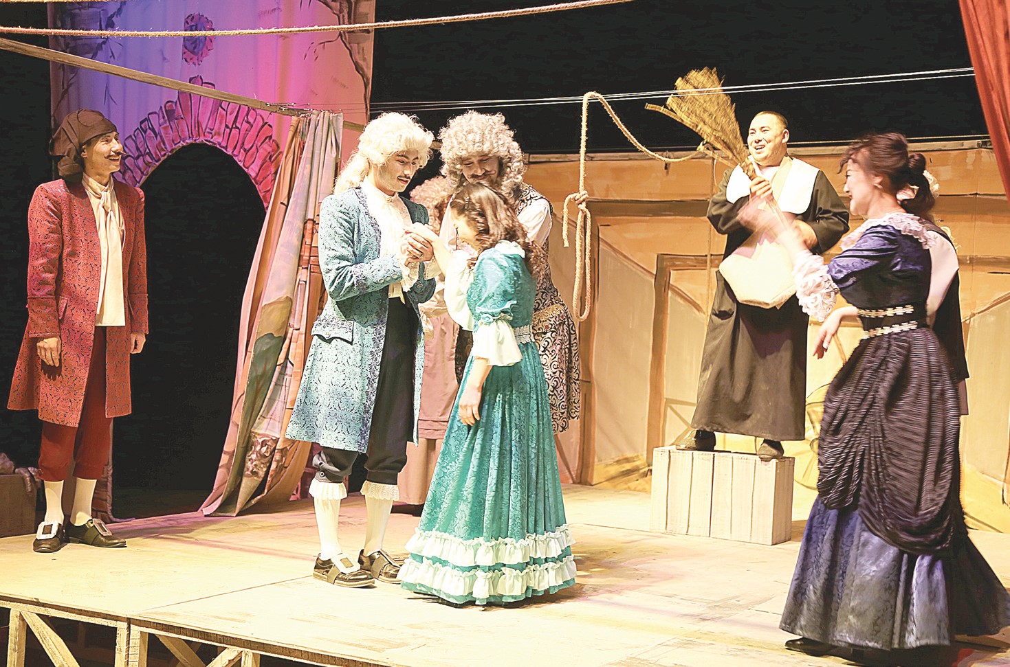 «Eriksiz emshi» – erekshe qoıylym