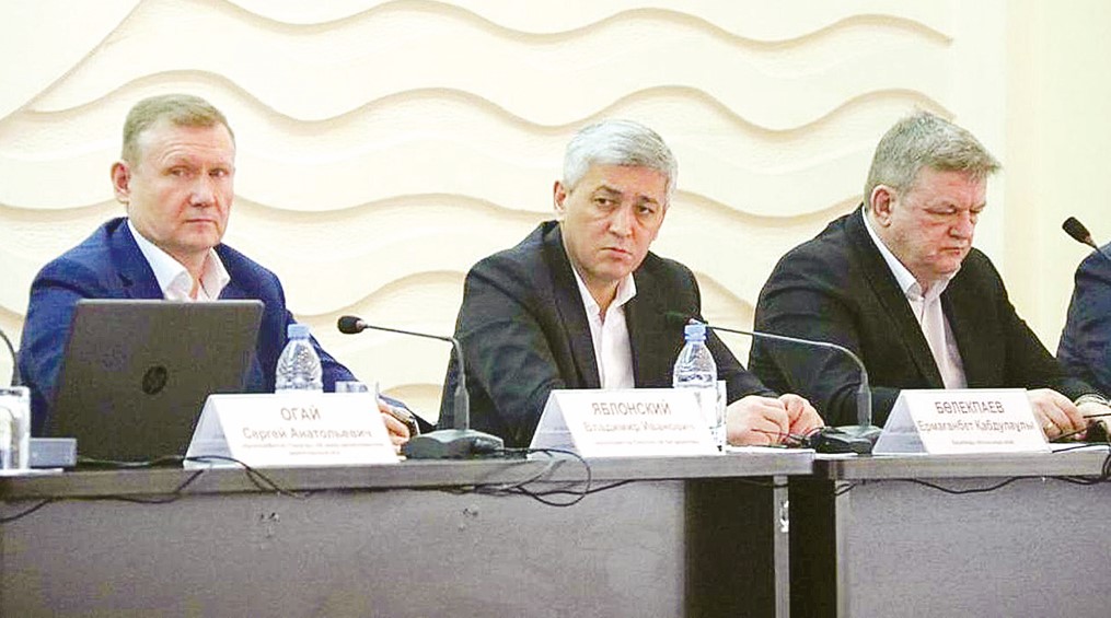 Keńesý bar da, kelisim bar