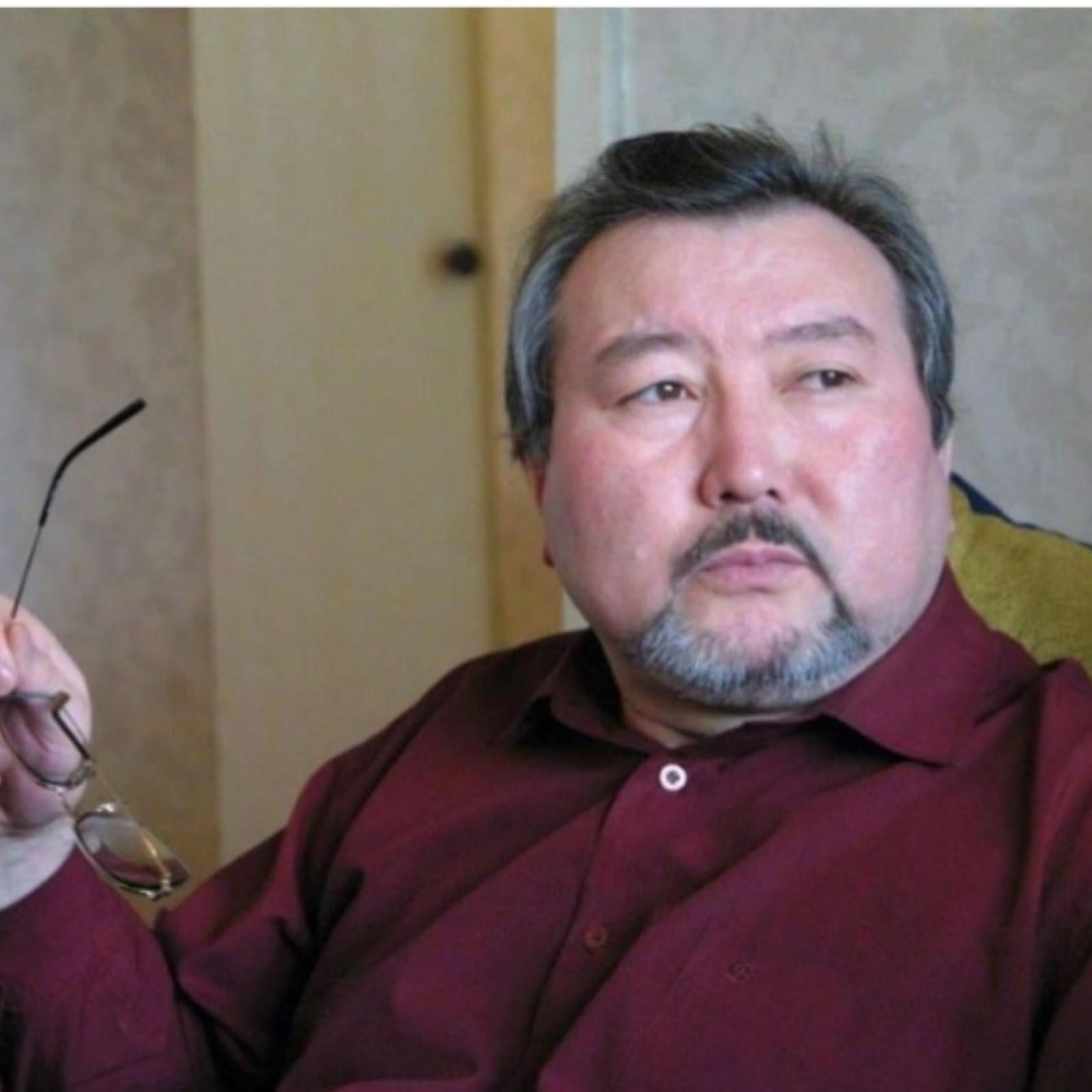 Aspan paraǵyna jazylǵan jyrlar