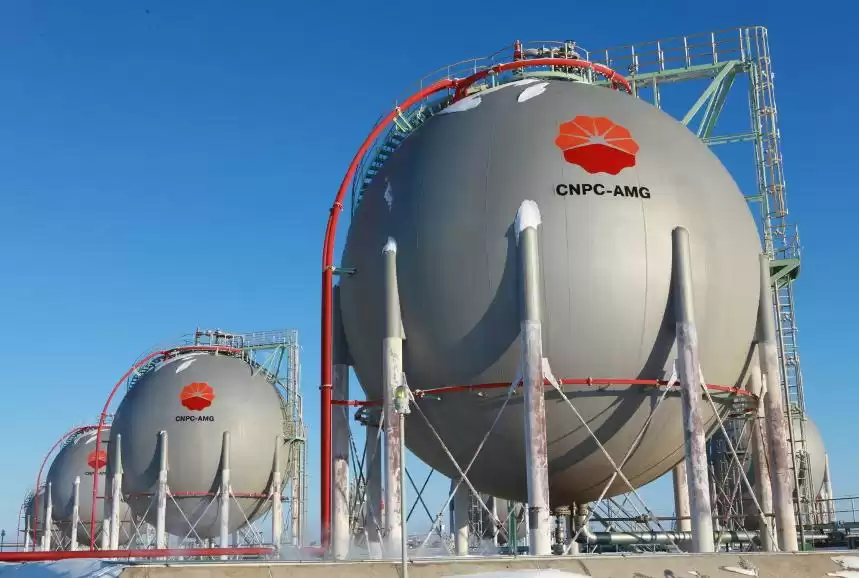 Qytaı Qazaqstanda energetıka salasyndaǵy qyzmetin keńeıtýge múddeli