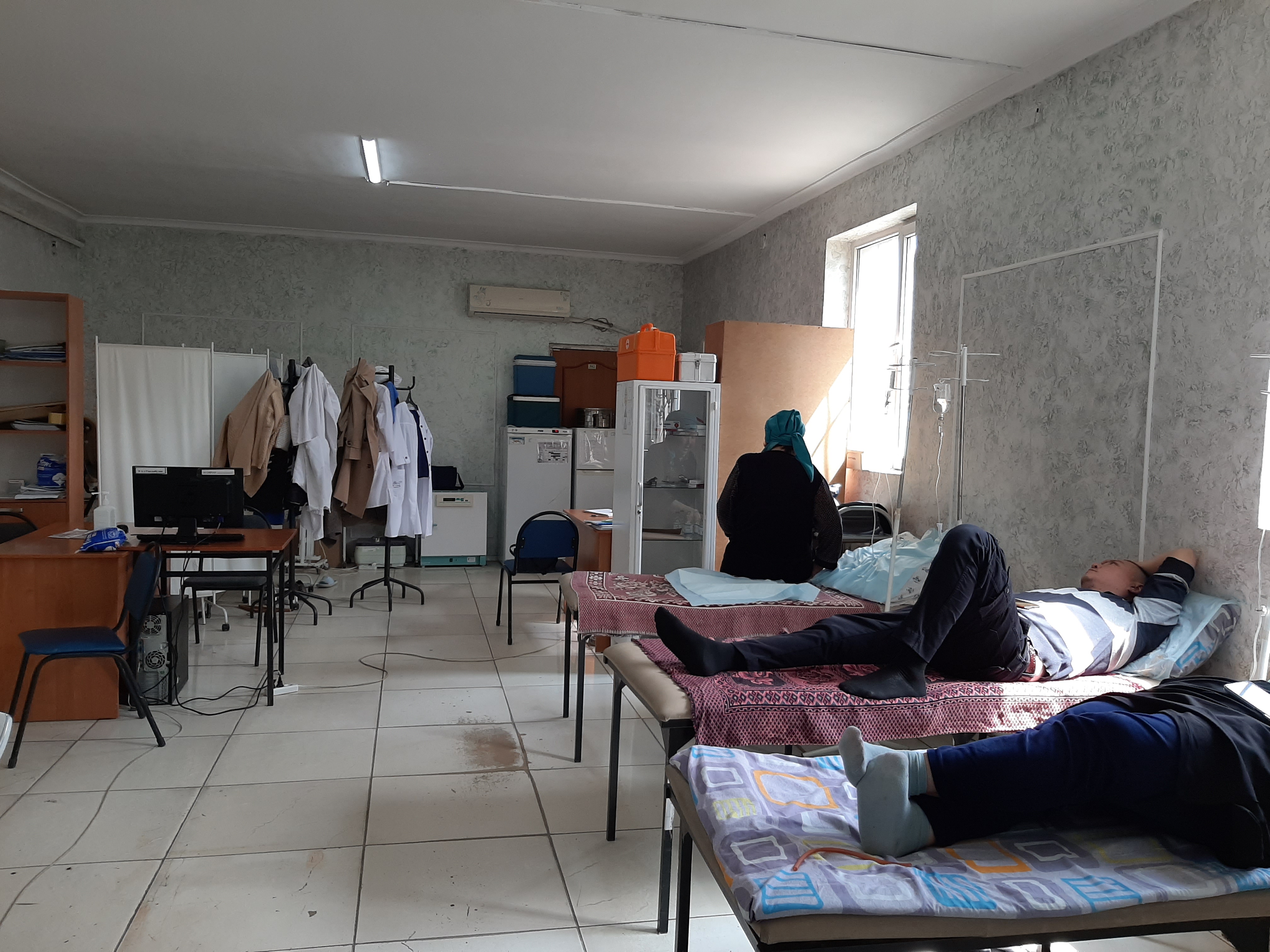 Toıhanadaǵy «emhana» nemese tózimi taýsylǵan taldybulaqtyqtardy kim tyńdaıdy?