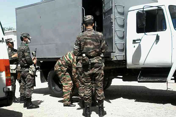 Áskerı jaýapkershilik