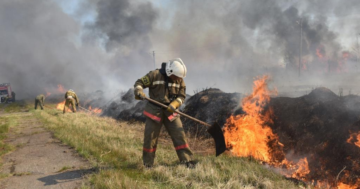 Petropavlda turǵyn úıler órtenip ketti