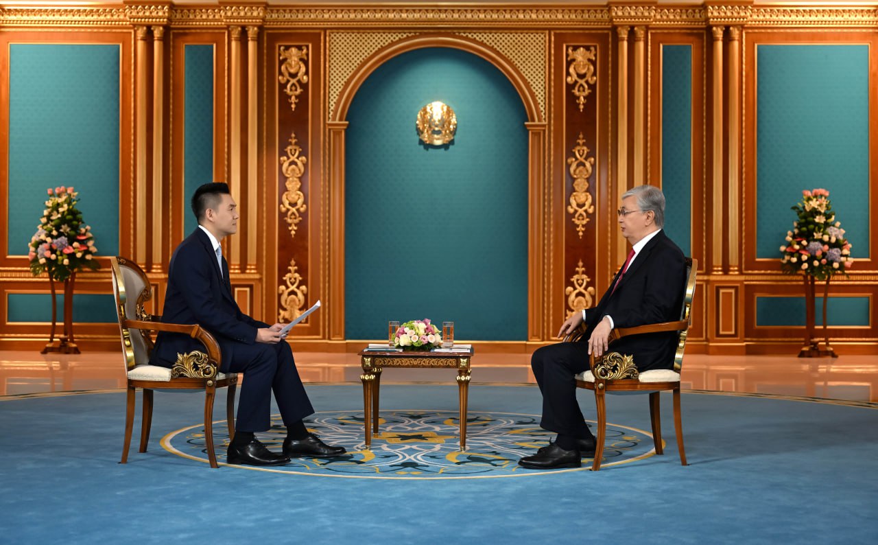 Búgin Qytaı telearnasynan Qasym-Jomart Toqaevtyń suhbaty kórsetiledi