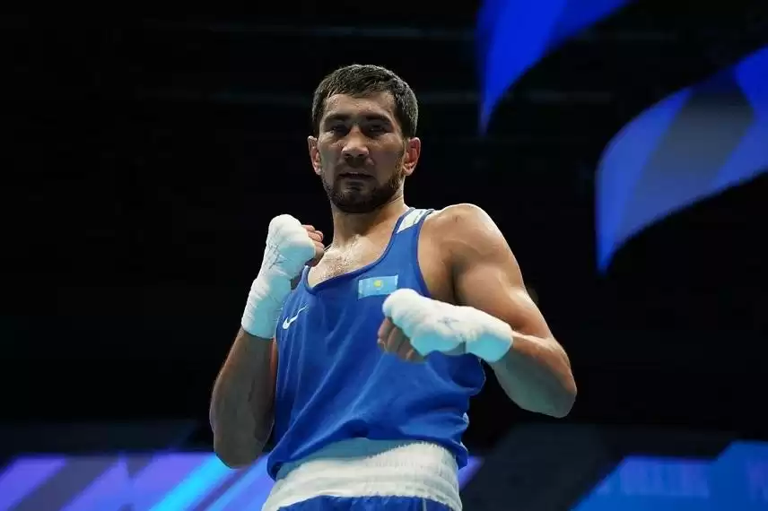 Aslanbek Shymbergenov álem chempıony atandy