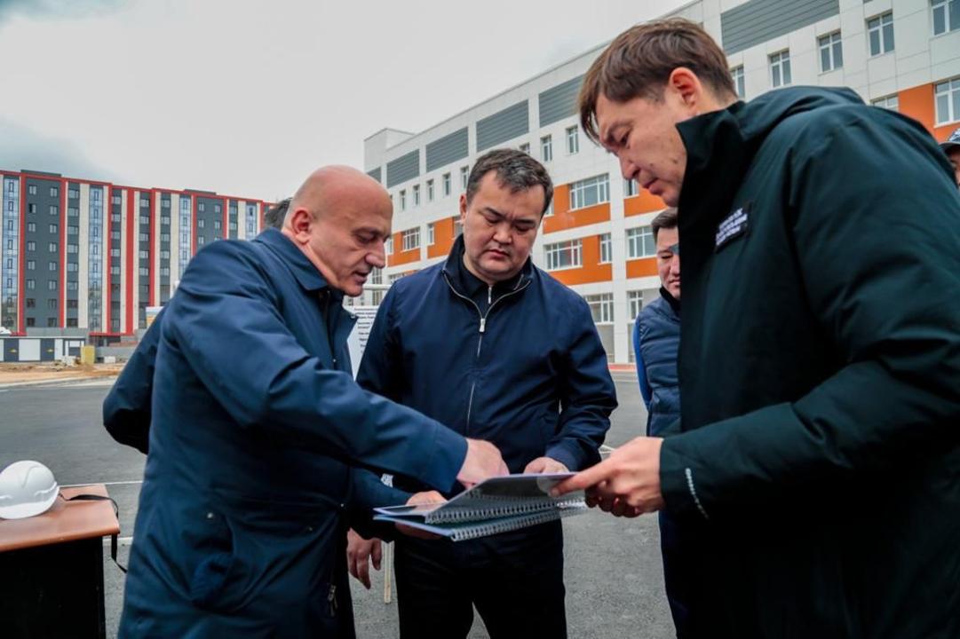 Jańa mektepter –  jańa kókjıek