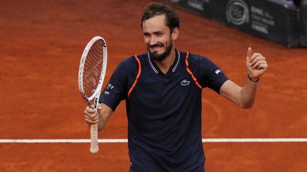 Medvedevtiń  mereıi ústem