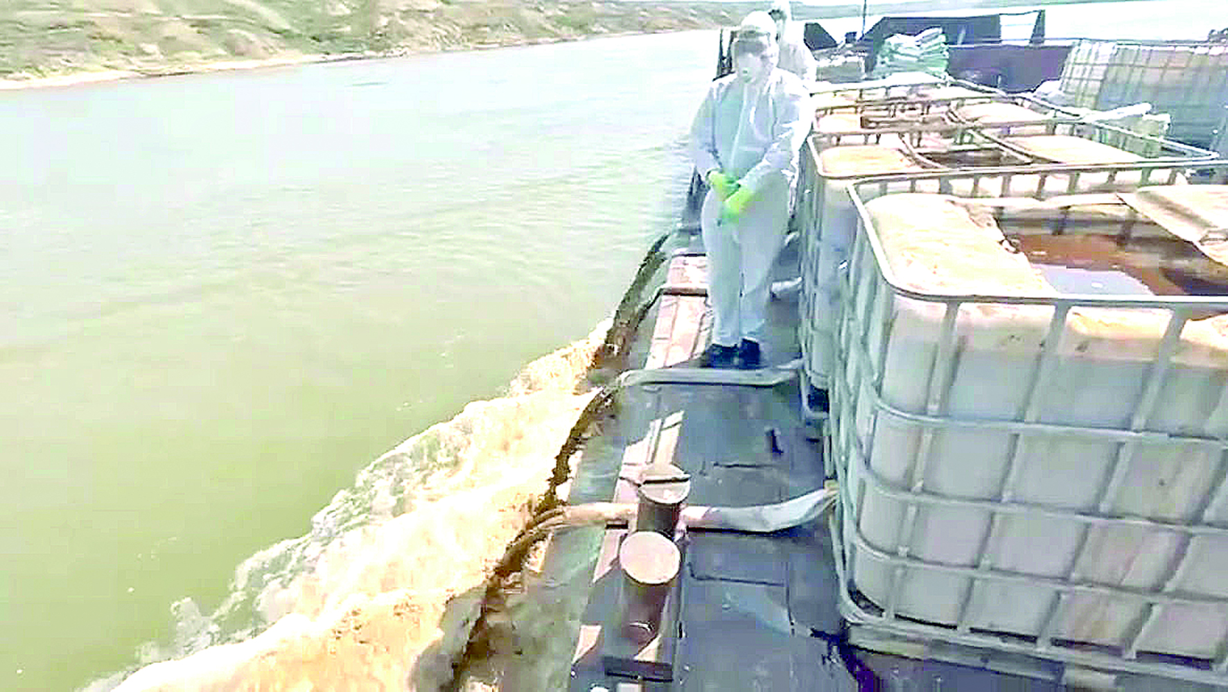 Qara shirkeı qaptasa, ınelikpen jylap kórisesiń