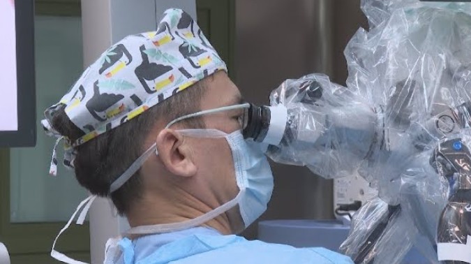 Segizkózge jasalǵan sátti operasııa