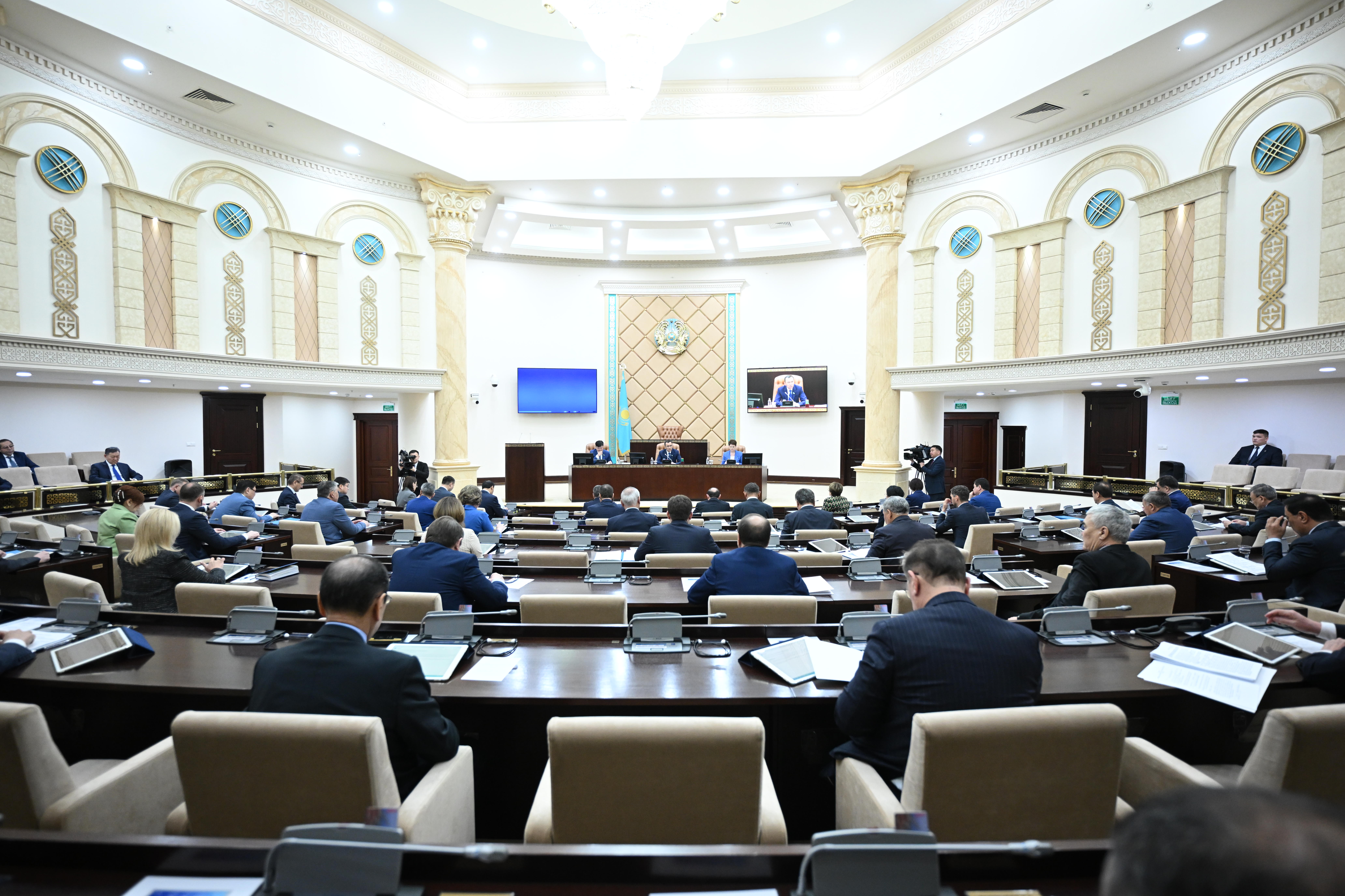 Sýarmaly jerlerdi ıgerý baqylaýda