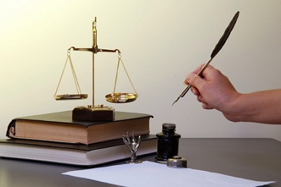 Prokýrordyń  mindeti – aıyptaý emes