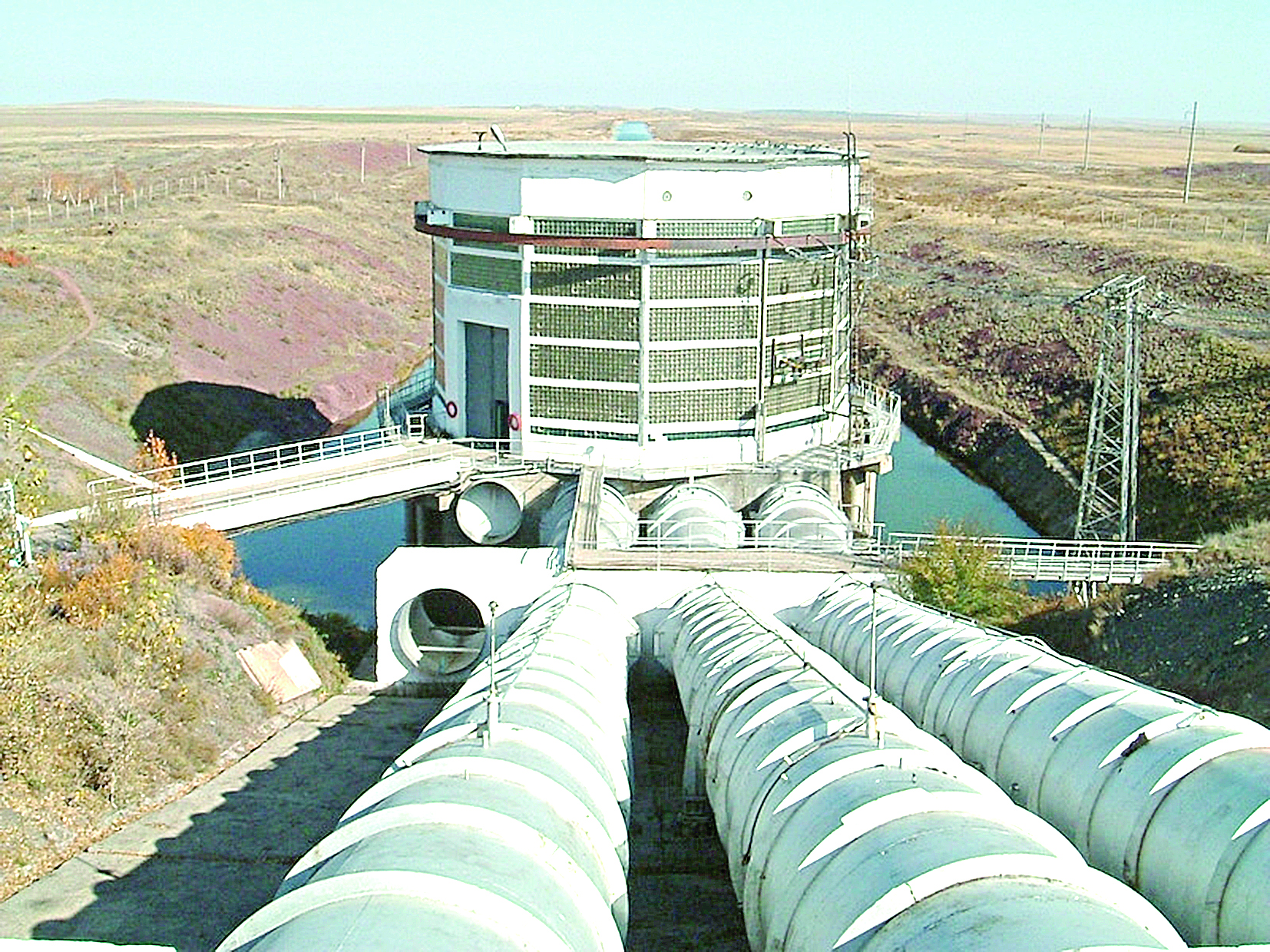 Sátbaev sý arnasynyń  jaǵdaıy múshkil