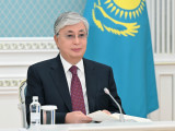Prezıdent qazaqstandyqtardy Memlekettik rámizder kúnimen quttyqtady