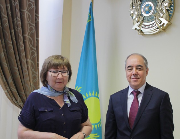 Qalamgerge –  ákim stıpendııasy